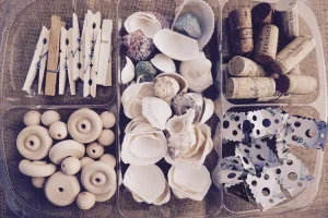 Loose Parts Play: Why a Junk Drawer Beats a Costly Toy